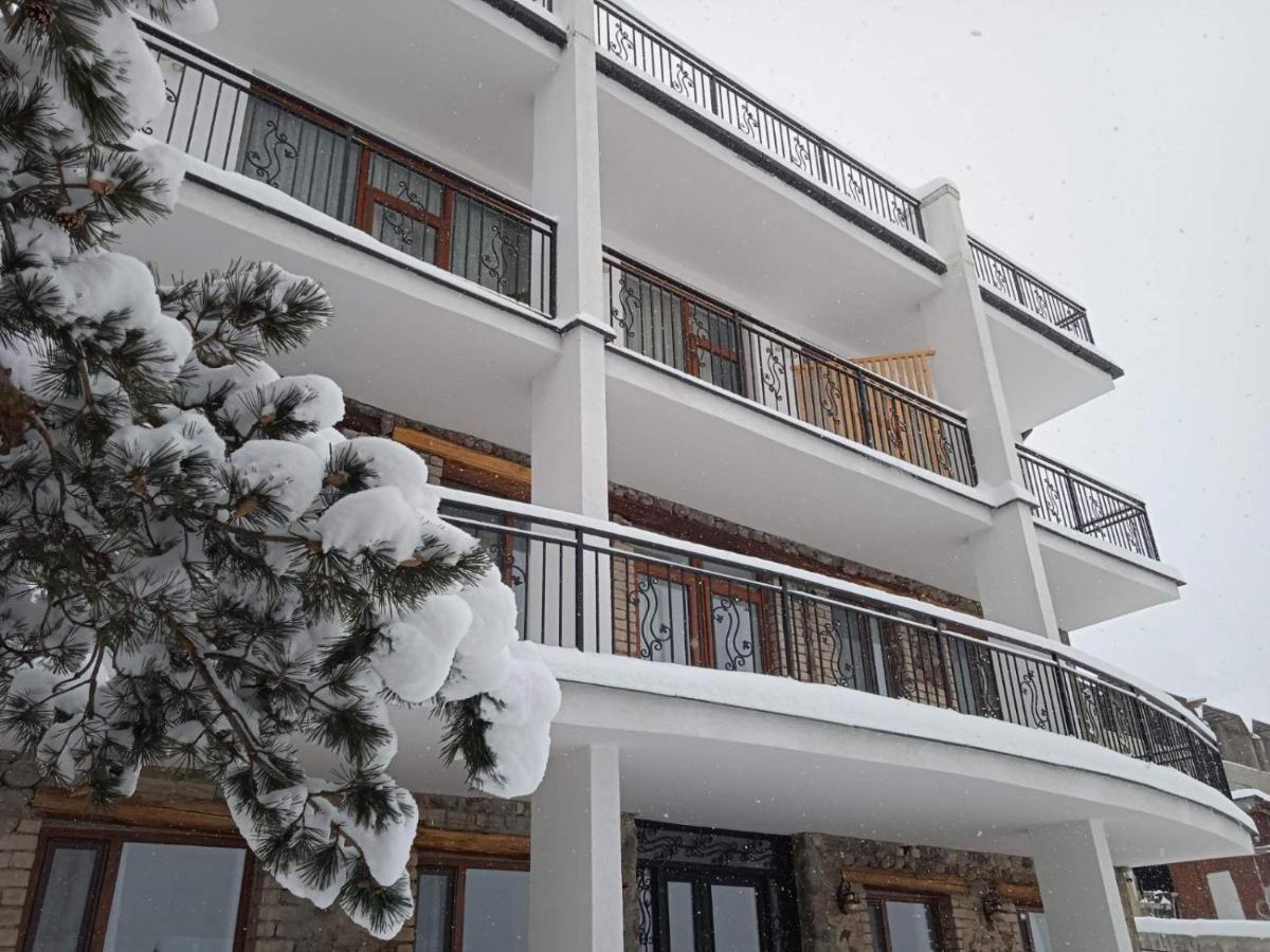 Mood Hotel Kazbegi Extérieur photo